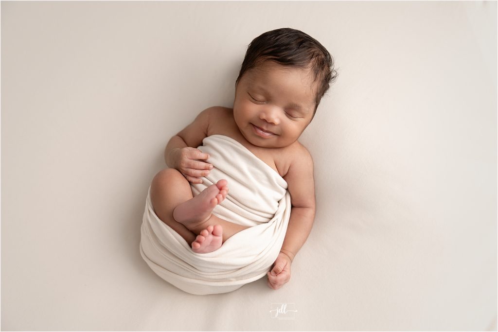 newborn photographer based in johannesburg and pretoria. JDL Photography